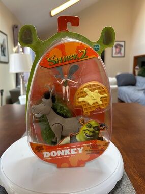 Shrek 2 Donkey Figure Hasbro 2004 Sealed w/ Fairy & Waffle Accessory NEW